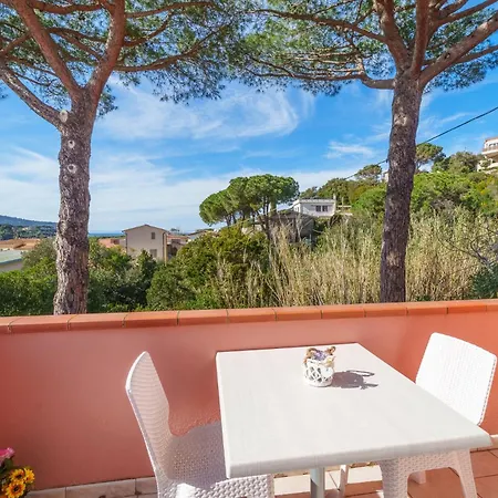 Marina Vip Anna Apartment